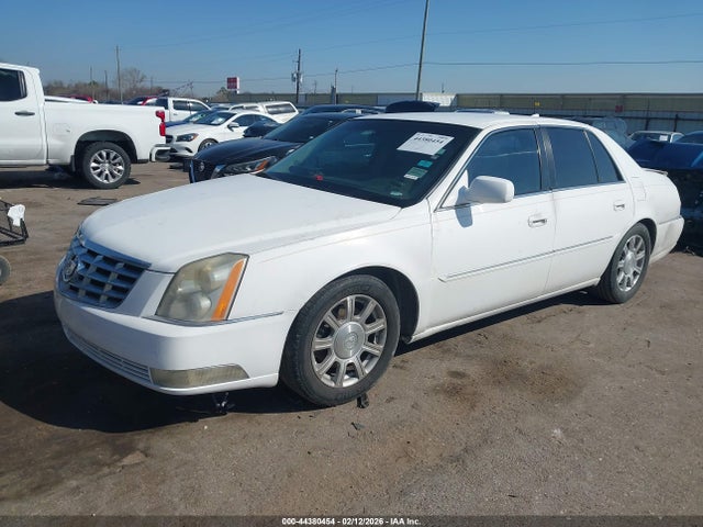 2010 CADILLAC DTS 1G6KA5EY5AU122786 Photo 1