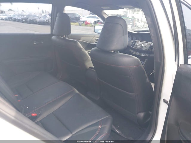 1HGCR2F14HA160551 Honda Accord Sport Se