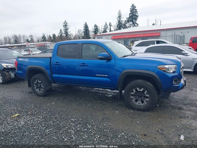 5TFCZ5AN2HX117091 Toyota Tacoma Sr5/trd Off Road/trd Sport