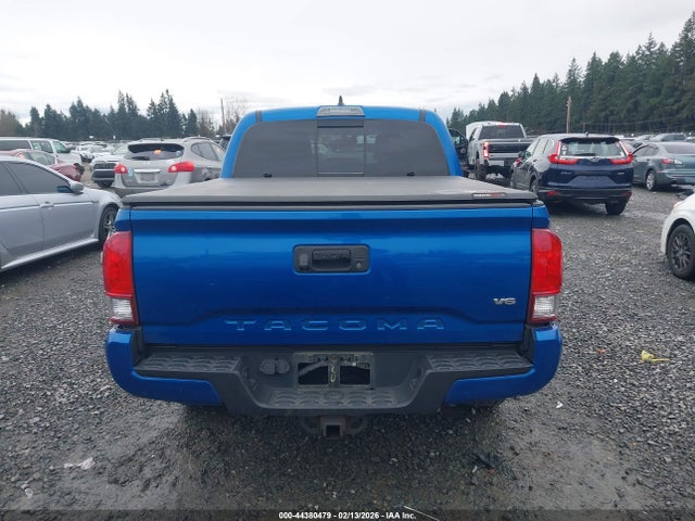 5TFCZ5AN2HX117091 Toyota Tacoma Sr5/trd Off Road/trd Sport