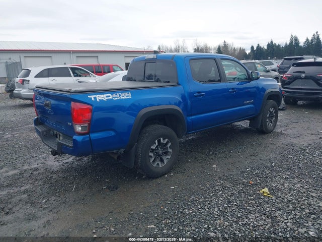 5TFCZ5AN2HX117091 Toyota Tacoma Sr5/trd Off Road/trd Sport