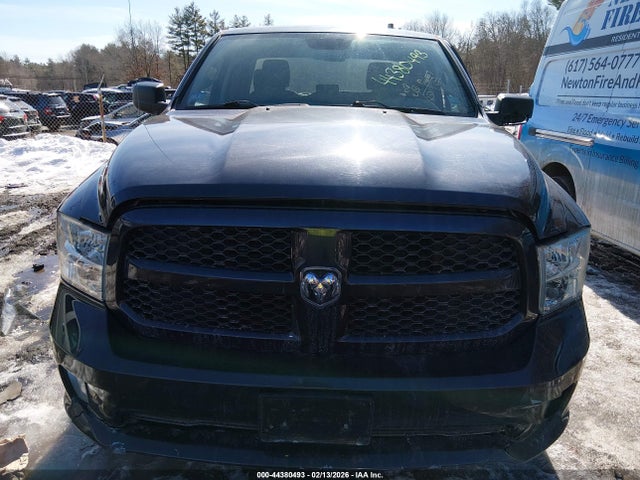 Продажа на аукционе авто 2018 Ram 1500 Express  4x4 6'4 Box, vin: 1C6RR7FG9JS206537, номер лота: 44380493