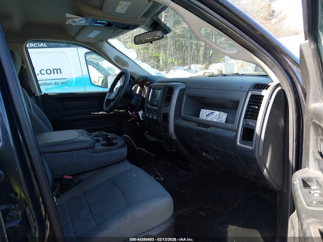 Продажа на аукционе авто 2018 Ram 1500 Express  4x4 6'4 Box, vin: 1C6RR7FG9JS206537, номер лота: 44380493
