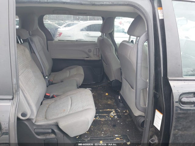 2022 TOYOTA SIENNA 5TDKRKEC2NS111036 Photo 7