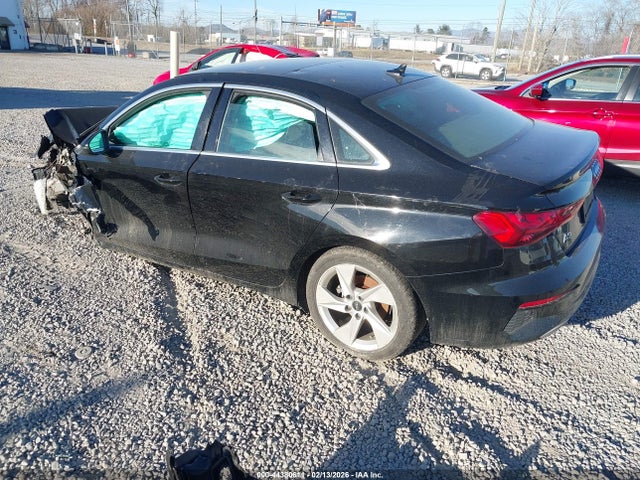 44380611 :رقم المزاد ، WAUAUDGY0NA028875 vin ، 2022 Audi A3 Premium 40 Tfsi Front-wheel Drive S Tronic مزاد بيع