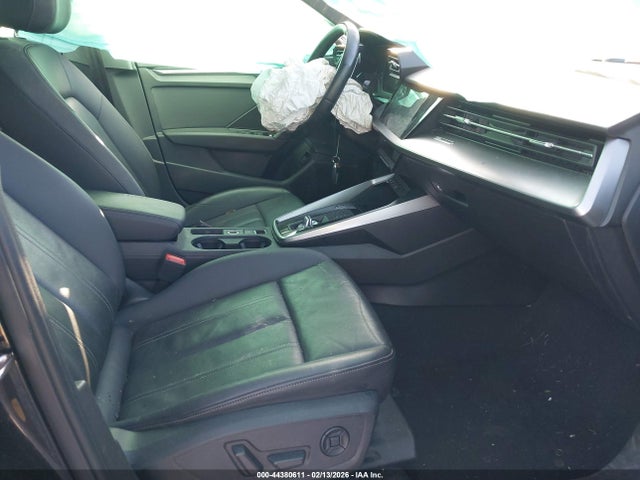 44380611 :رقم المزاد ، WAUAUDGY0NA028875 vin ، 2022 Audi A3 Premium 40 Tfsi Front-wheel Drive S Tronic مزاد بيع