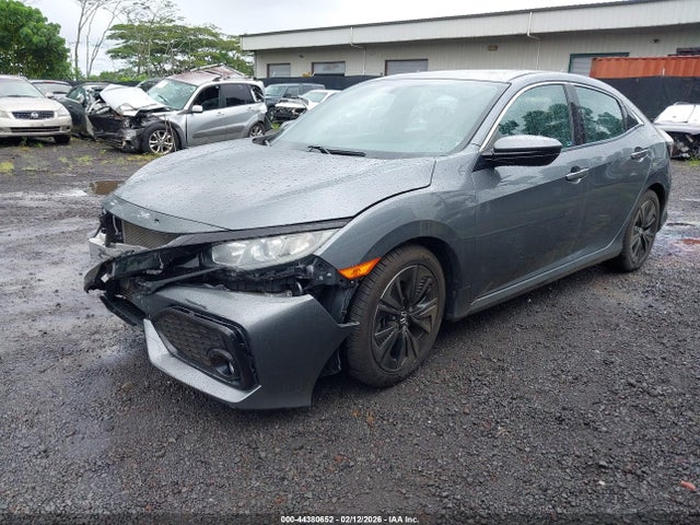 Honda CIVIC EX 2018 SHHFK7H57JU430400 Image 2