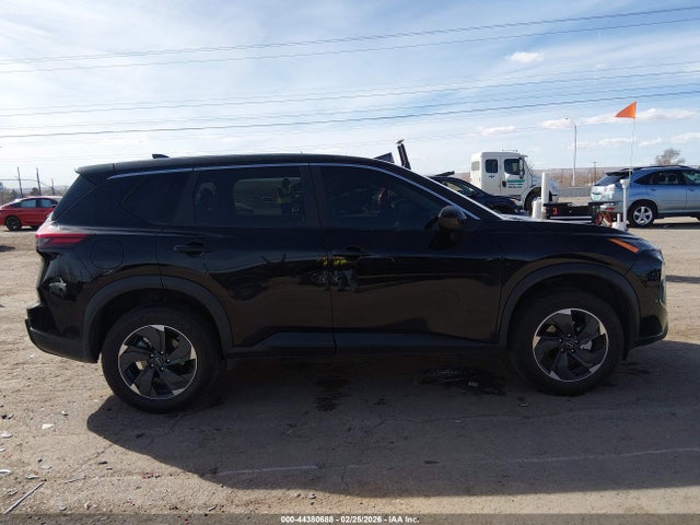 5N1BT3BB5RC678010 Nissan Rogue Sv Intelligent Awd