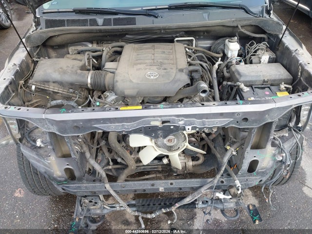 5TDDW5G11ES096060 Toyota Sequoia Platinum 5.7l V8