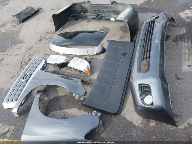 5TDDW5G11ES096060 Toyota Sequoia Platinum 5.7l V8
