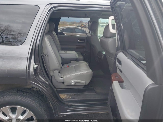 5TDDW5G11ES096060 Toyota Sequoia Platinum 5.7l V8