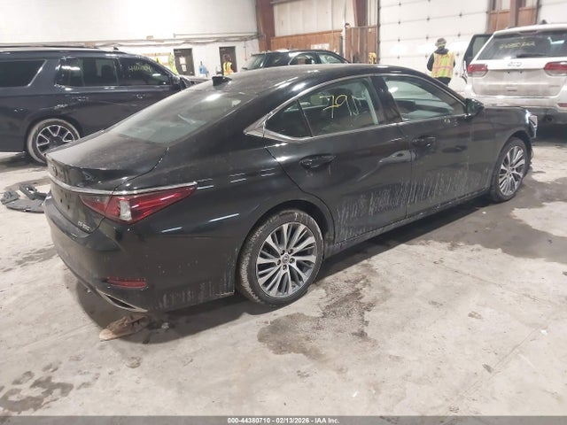 44380710 :رقم المزاد ، 58ABZ1B14KU050961 vin ، 2019 Lexus Es 350 مزاد بيع