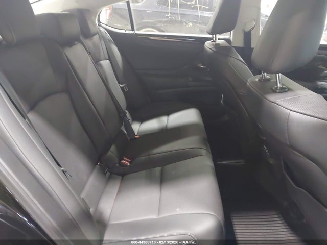 44380710 :رقم المزاد ، 58ABZ1B14KU050961 vin ، 2019 Lexus Es 350 مزاد بيع