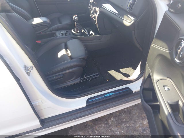 WMZYV5C38J3B75994 Mini Countryman Cooper