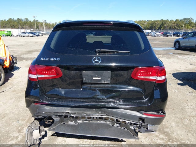 WDC0G4JB1GF114514 Mercedes-Benz GLC 300