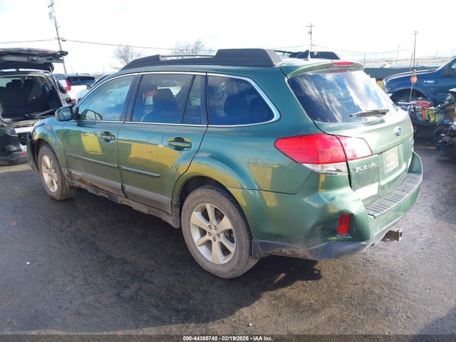 4S4BRBDC0E3261984 Subaru Outback 2.5i Premium