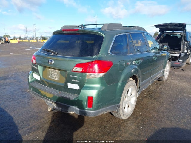 4S4BRBDC0E3261984 Subaru Outback 2.5i Premium
