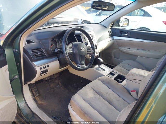 4S4BRBDC0E3261984 Subaru Outback 2.5i Premium