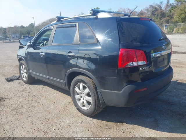 2013 KIA SORENTO 5XYKTDA66DG407556 Photo 2