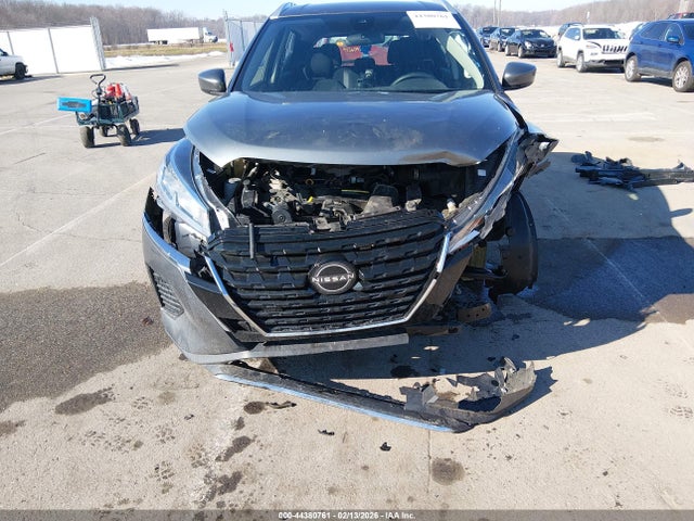 2022 NISSAN KICKS 3N1CP5CV1NL502056 Photo 5