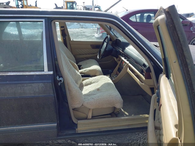 1989 MERCEDES-BENZ 560 WDBCA39EXKA494955 Photo 4