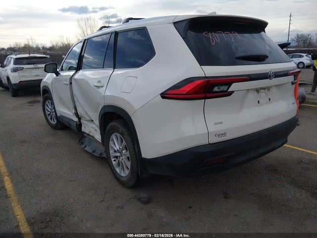 Aukcja sprzedaży 2024 Toyota Grand Highlander Xle, vin: 5TDAAAB56RS007674, numer aukcji: 44380779