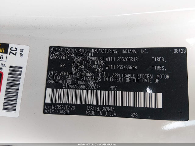 Aukcja sprzedaży 2024 Toyota Grand Highlander Xle, vin: 5TDAAAB56RS007674, numer aukcji: 44380779