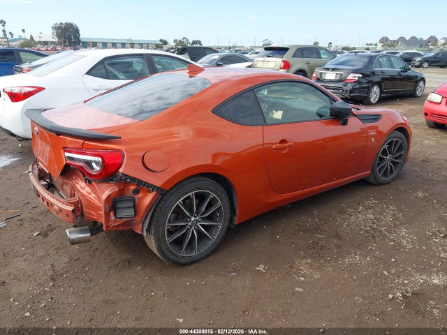 2017 TOYOTA 86 JF1ZNAA18H8700728 Photo 3