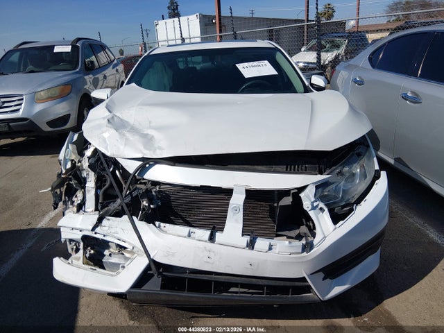 Honda CIVIC EX 2018 19XFC2F71JE206180 Image 12