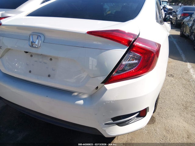 Honda CIVIC EX 2018 19XFC2F71JE206180 Image 20