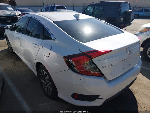 Honda CIVIC EX 2018 19XFC2F71JE206180 Image 3