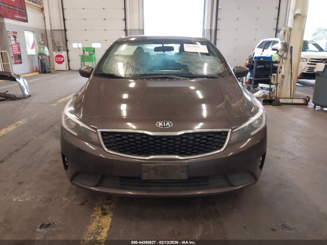 KIA FORTE LX 2017 3KPFK4A72HE115032 Image 13