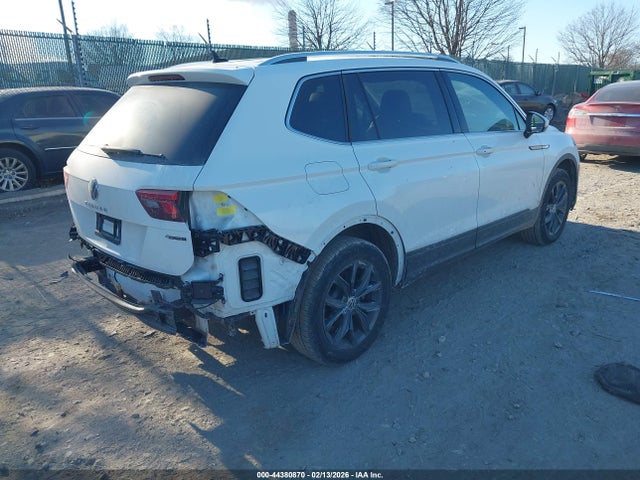 3VVMB7AX5RM084621 Volkswagen Tiguan