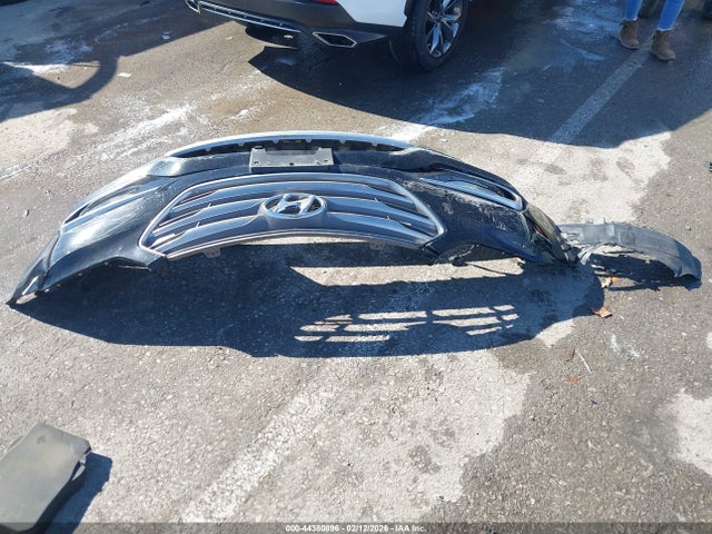Aukcja sprzedaży 2017 Hyundai Santa Fe Sport 2.4l, vin: 5NMZUDLB0HH021698, numer aukcji: 44380896