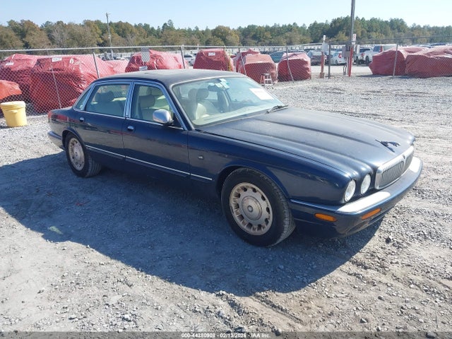 1998 JAGUAR XJ8 SAJKX6244WC843747 Photo 0