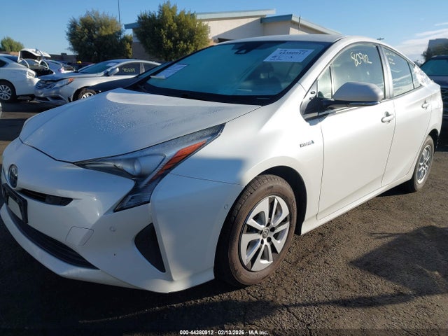 JTDKARFU9J3057382 Toyota Prius Three