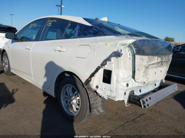 JTDKARFU9J3057382 Toyota Prius Three