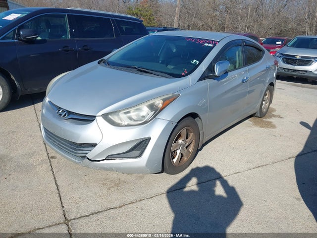 Hyundai ELANTRA SE 2014 KMHDH4AEXEU187450 Image 2