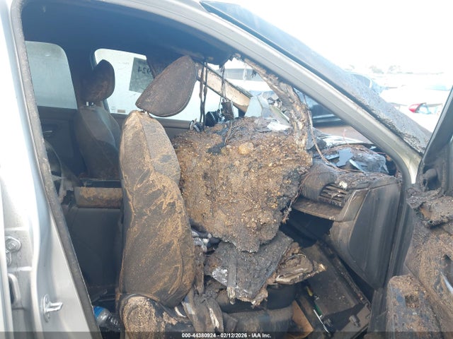 5N1AT3BA9MC832665 Nissan Rogue Sv Fwd