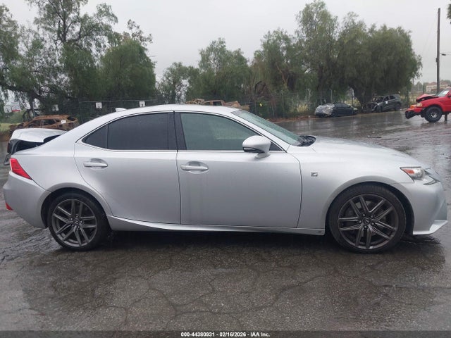 JTHBA1D27G5018398 Lexus IS 200T