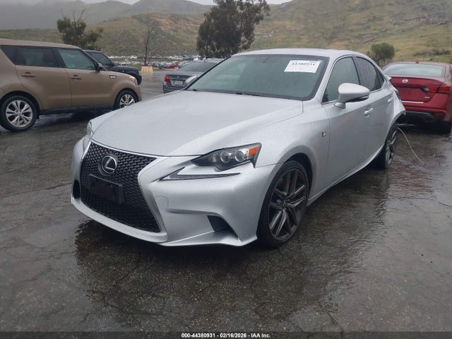 2016 LEXUS IS 200T JTHBA1D27G5018398 Photo 1