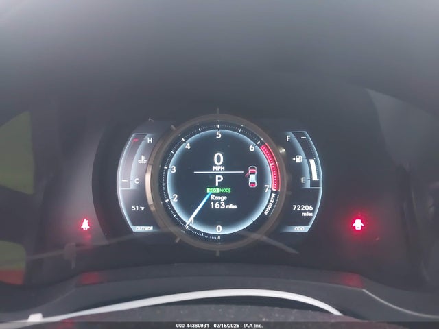 2016 LEXUS IS 200T JTHBA1D27G5018398 Photo 6