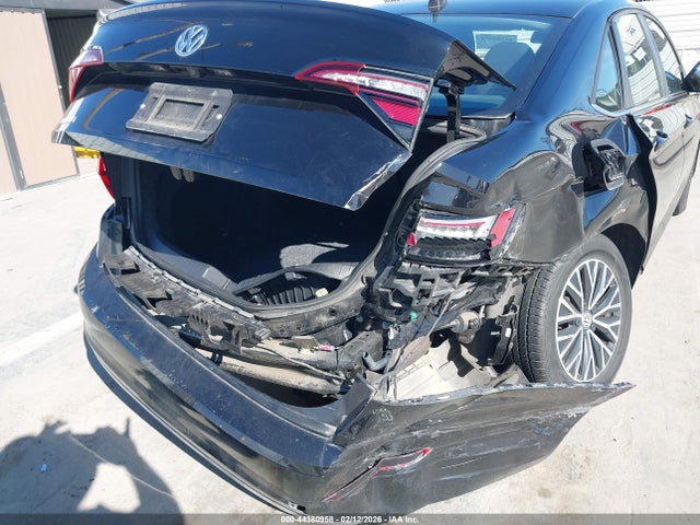 2021 VOLKSWAGEN JETTA 3VWC57BU1MM004128 Photo 5