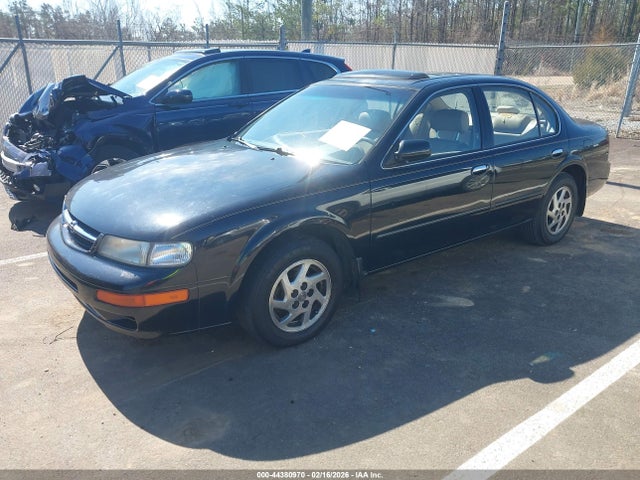 1997 NISSAN MAXIMA JN1CA21D0VT822703 Photo 1