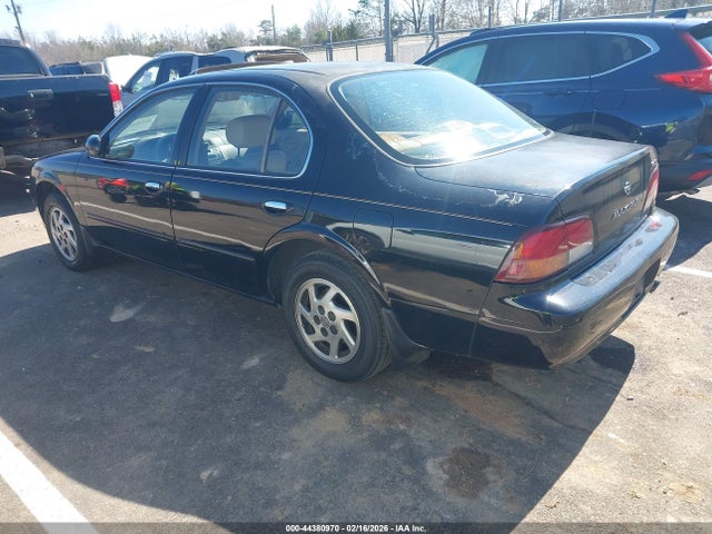1997 NISSAN MAXIMA JN1CA21D0VT822703 Photo 2