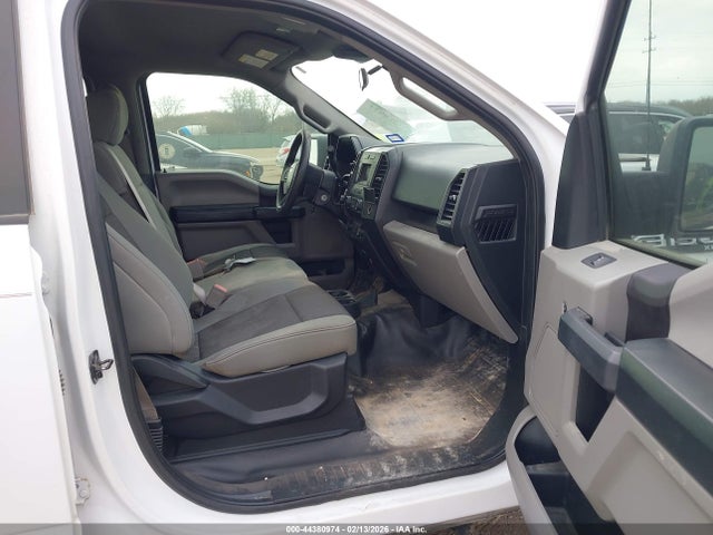1FTEW1EB4KKD45043 Ford F-150 Xl