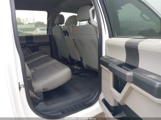 1FTEW1EB4KKD45043 Ford F-150 Xl