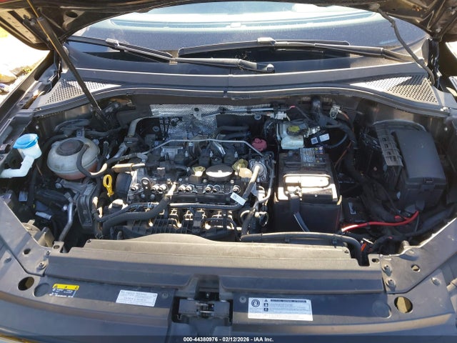 3VV3B7AX3JM110679 Volkswagen Tiguan 2.0t Se/2.0t Sel
