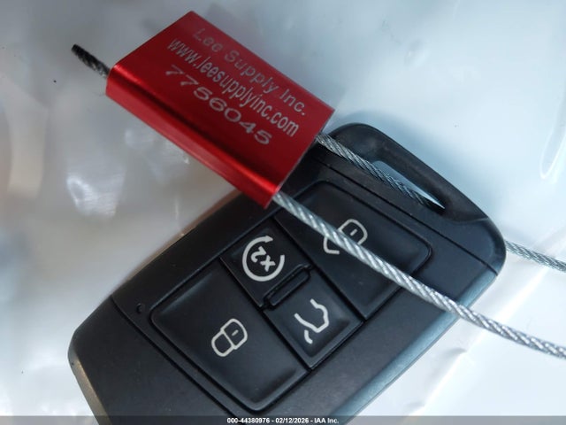 3VV3B7AX3JM110679 Volkswagen Tiguan 2.0t Se/2.0t Sel
