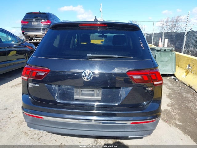 3VV3B7AX3JM110679 Volkswagen Tiguan 2.0t Se/2.0t Sel